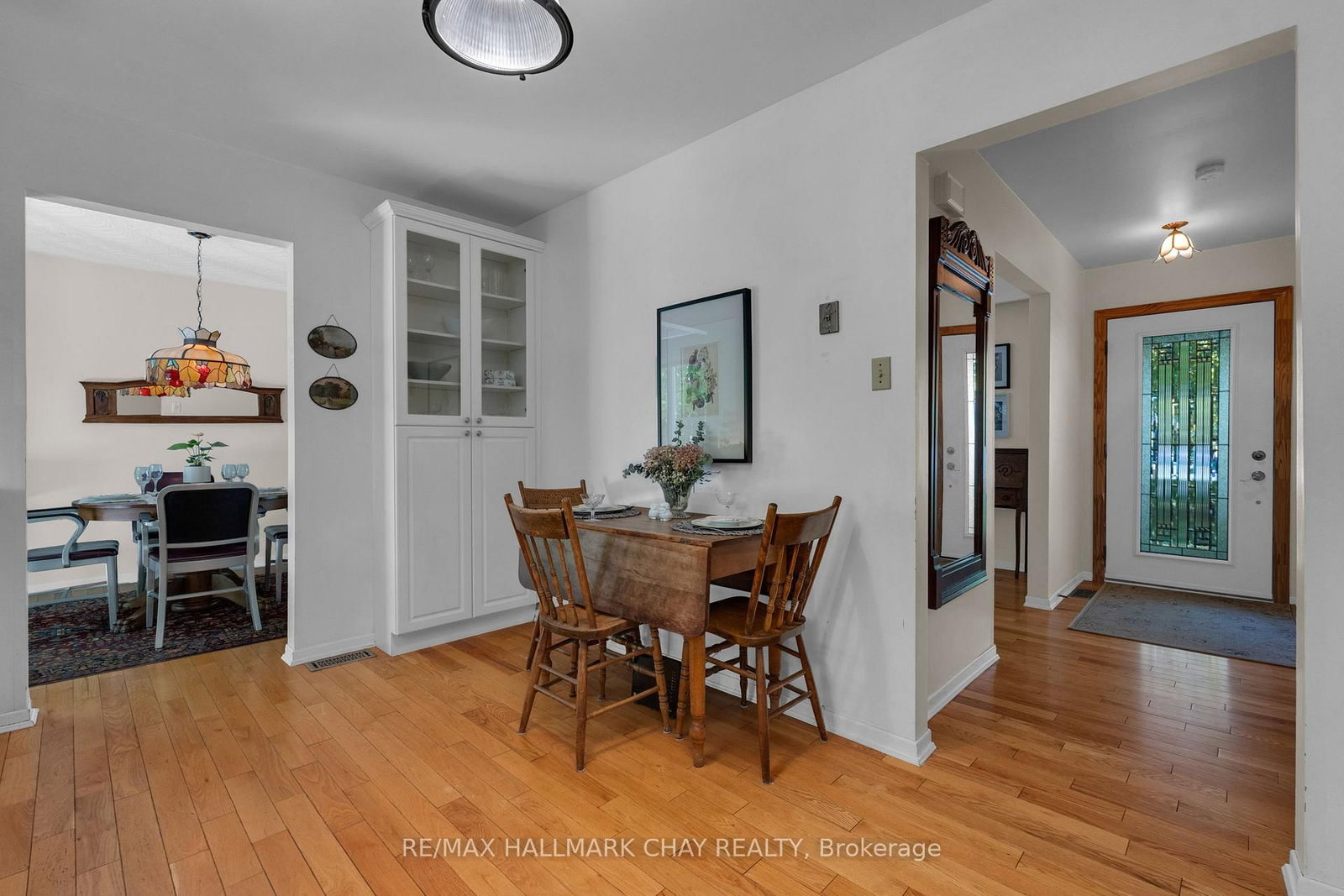 3724 Whitecap Drive • Innisfil, ON photo 11