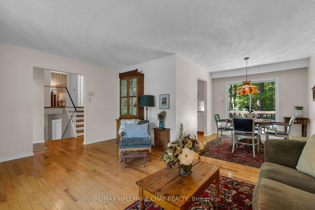 3724 Whitecap Drive