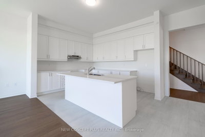 63 Bluebird Boulevard • Adjala-Tosorontio, ON photo 4