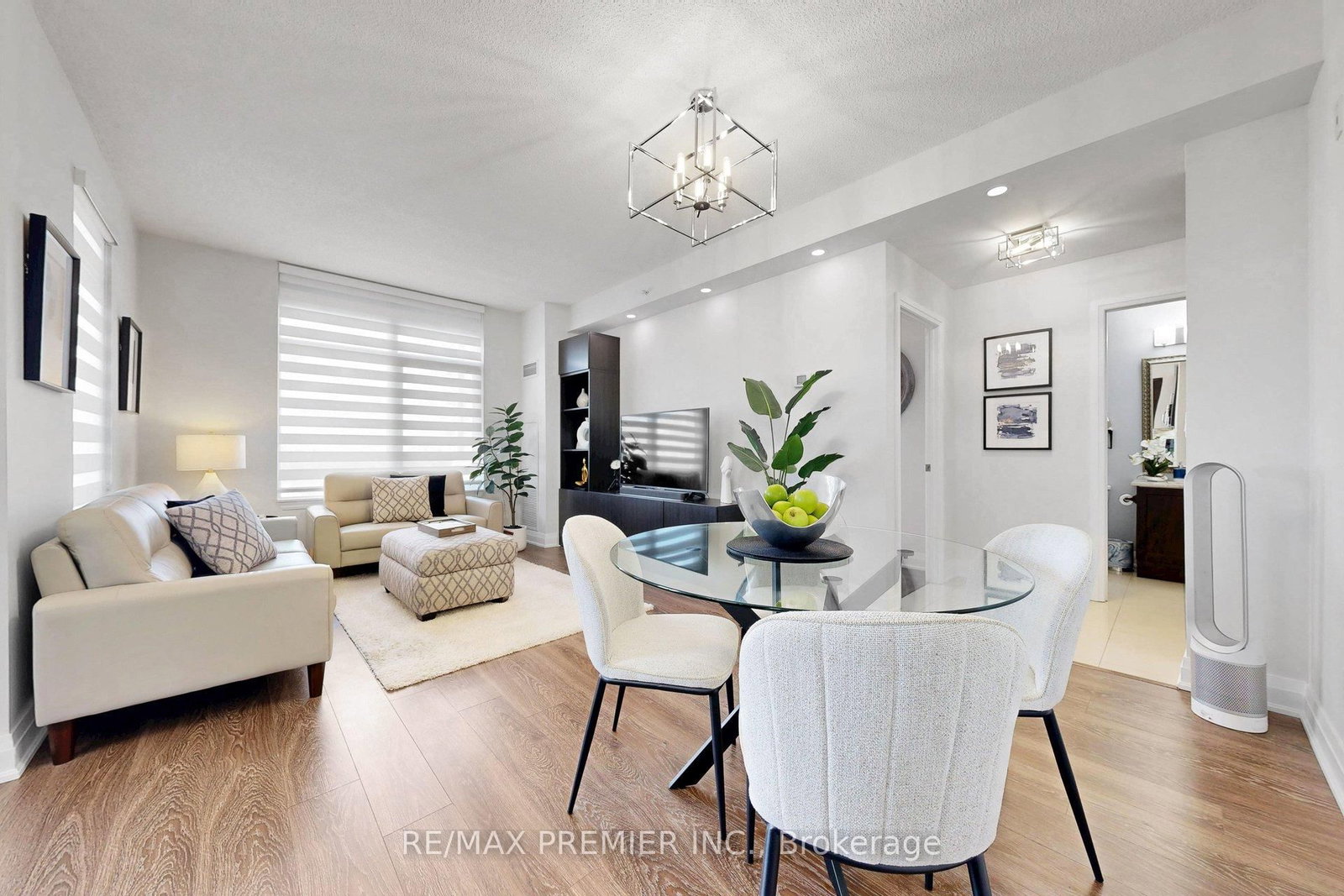 24 Woodstream Boulevard • #604 • Vaughan, ON photo 11