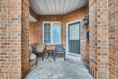 87 Nottingham Drive • Richmond Hill, ON photo 4