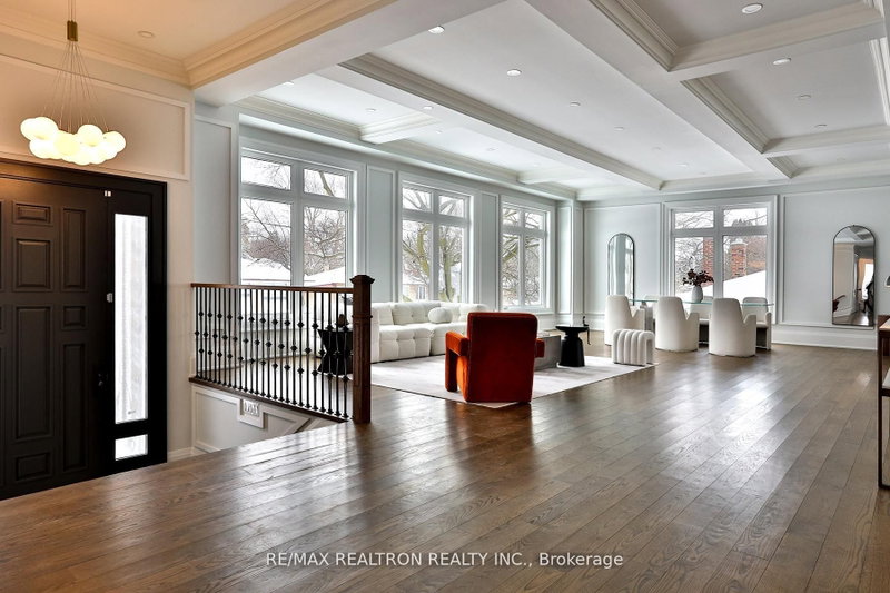 36 Sussex Avenue