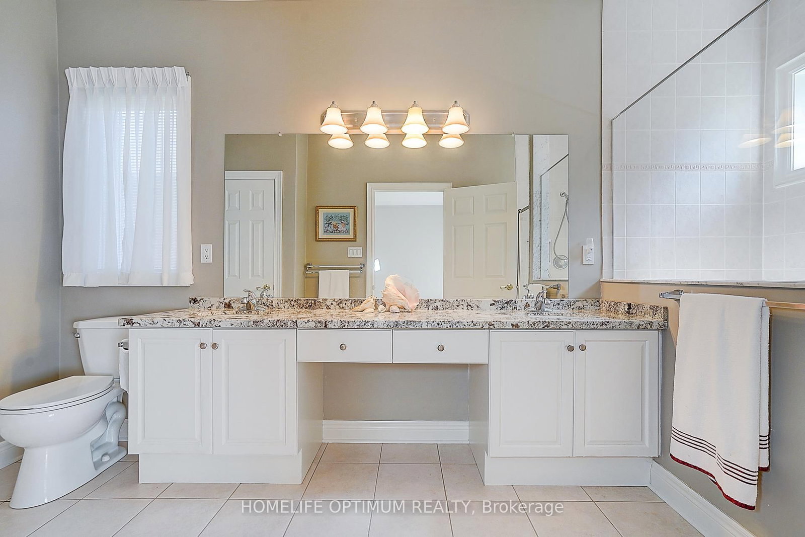 30 Couples Gallery • Whitchurch-Stouffville, ON photo 21