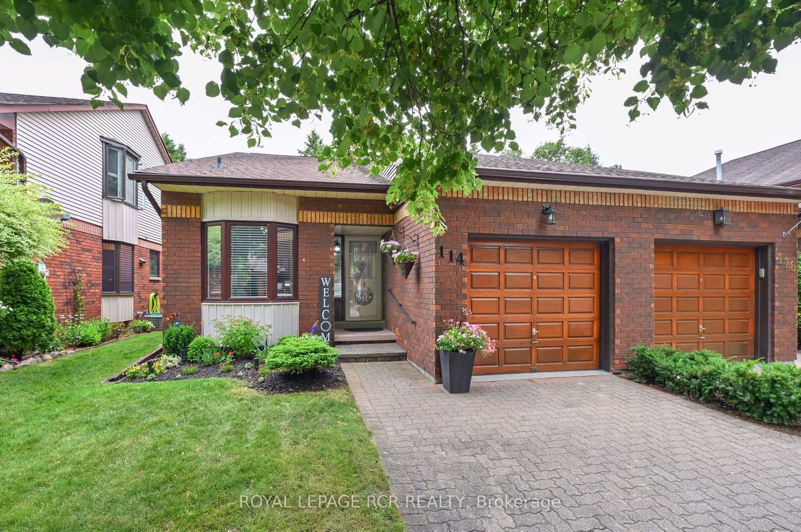 114 Green Briar Road • New Tecumseth, ON photo 2
