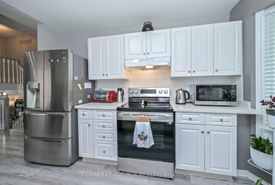 114 Green Briar Road • New Tecumseth, ON photo 9