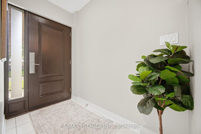 104 Cresswell Avenue