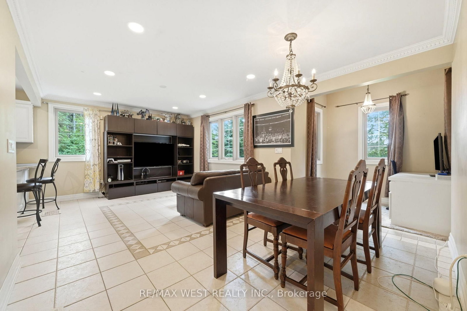 2 Kingswood Drive • King, ON photo 23