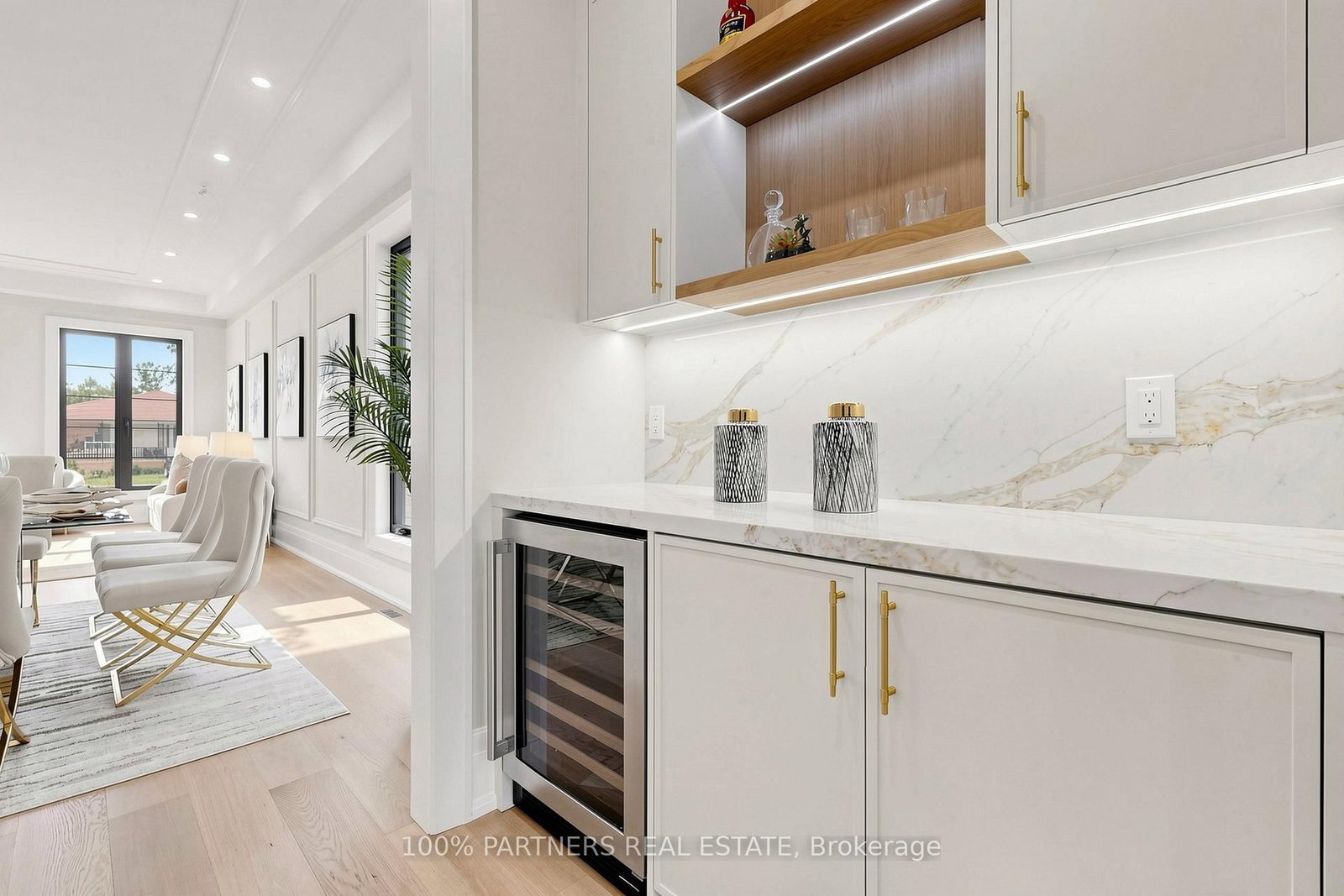 160 Lawrence Avenue • Richmond Hill, ON photo 16