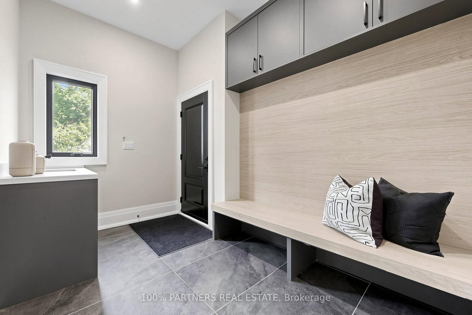 160 Lawrence Avenue • Richmond Hill, ON photo 20