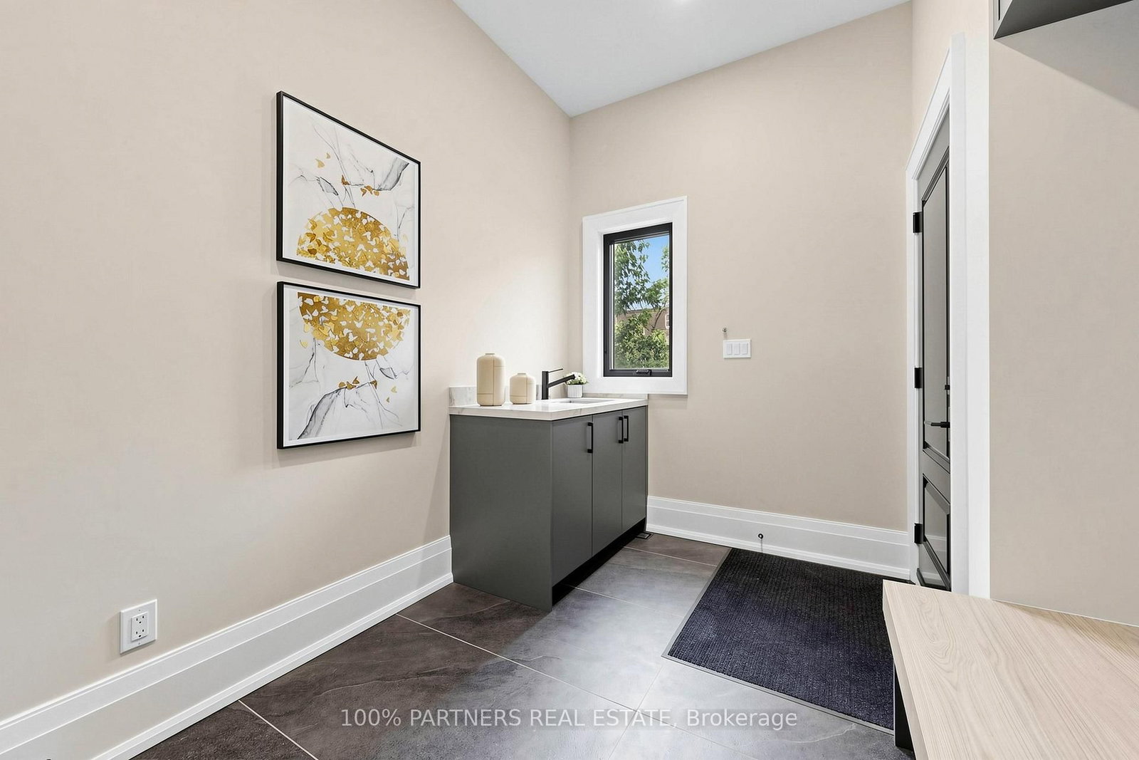 160 Lawrence Avenue • Richmond Hill, ON photo 21