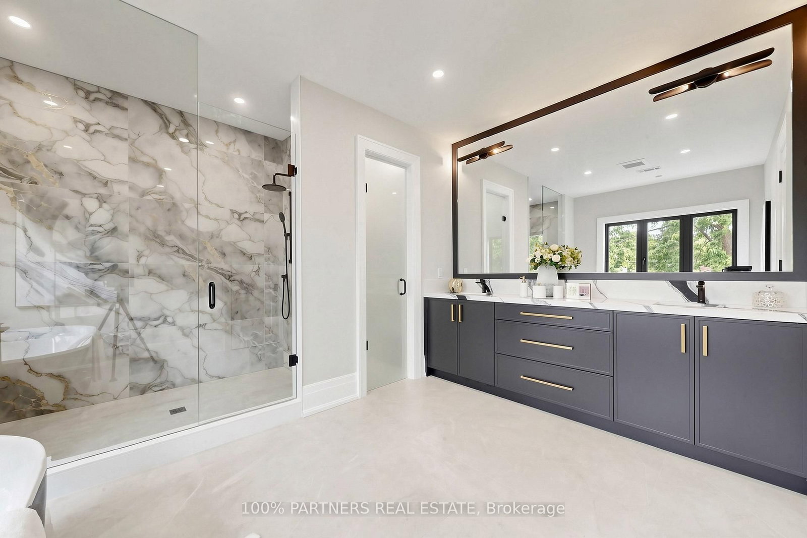160 Lawrence Avenue • Richmond Hill, ON photo 30