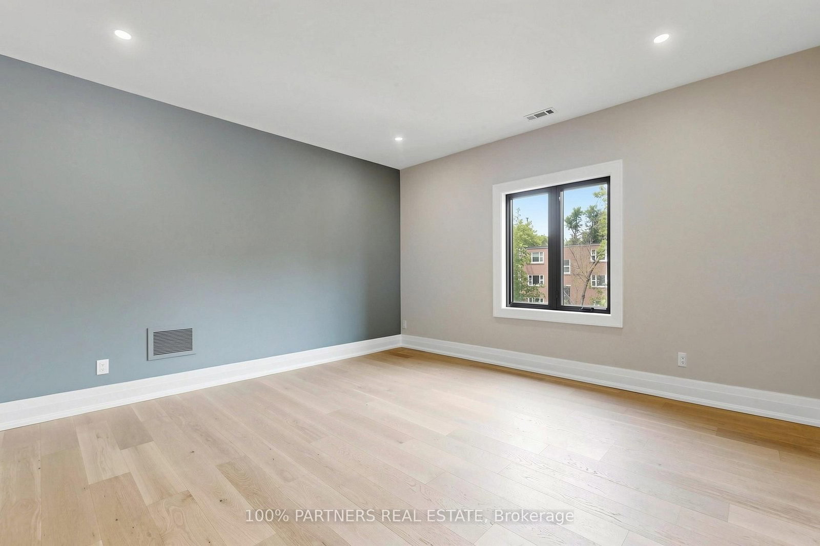 160 Lawrence Avenue • Richmond Hill, ON photo 33