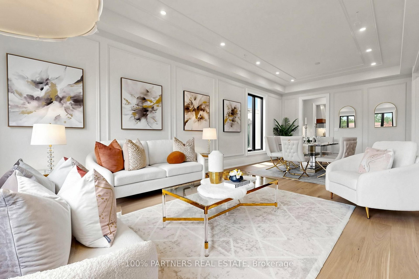 160 Lawrence Avenue • Richmond Hill, ON photo 6
