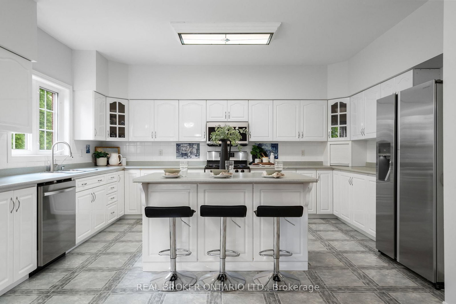 118 Bayview Avenue • Georgina, ON photo 15
