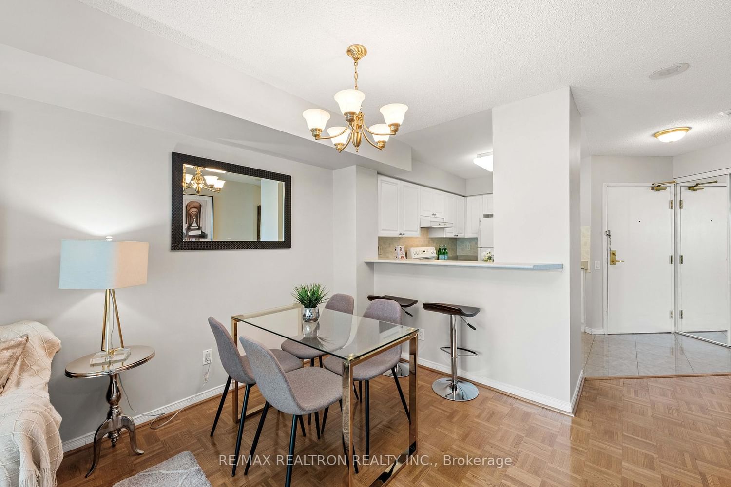 5 Emerald Lane, Unit 605