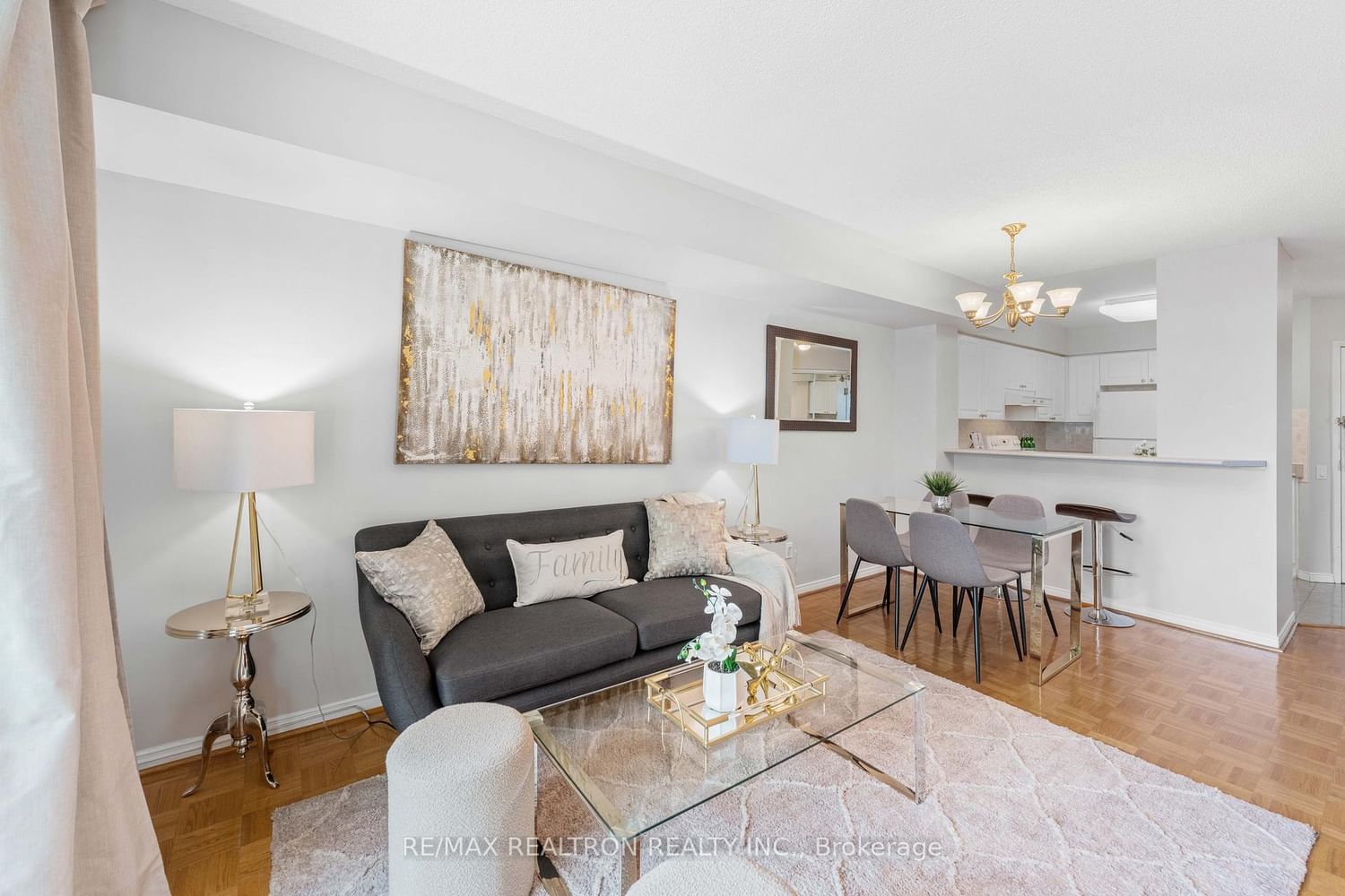 5 Emerald Lane, Unit 605