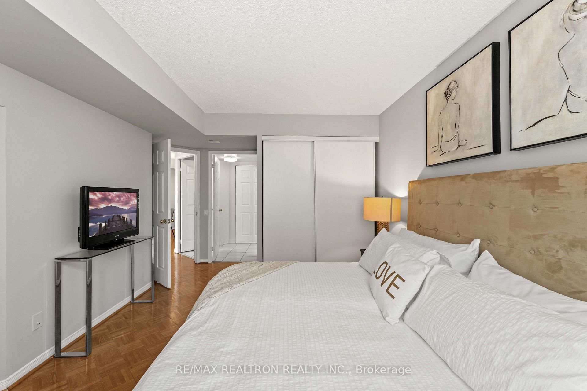 5 Emerald Lane, Unit 605
