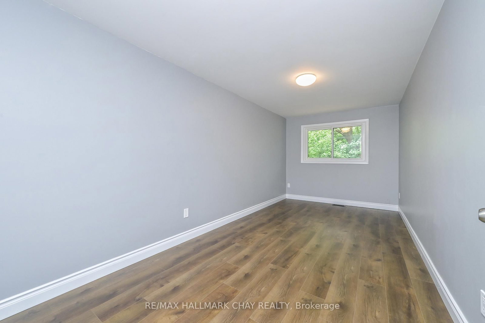 186 Beattie Avenue • New Tecumseth, ON photo 18