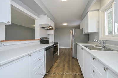 186 Beattie Avenue • New Tecumseth, ON photo 5