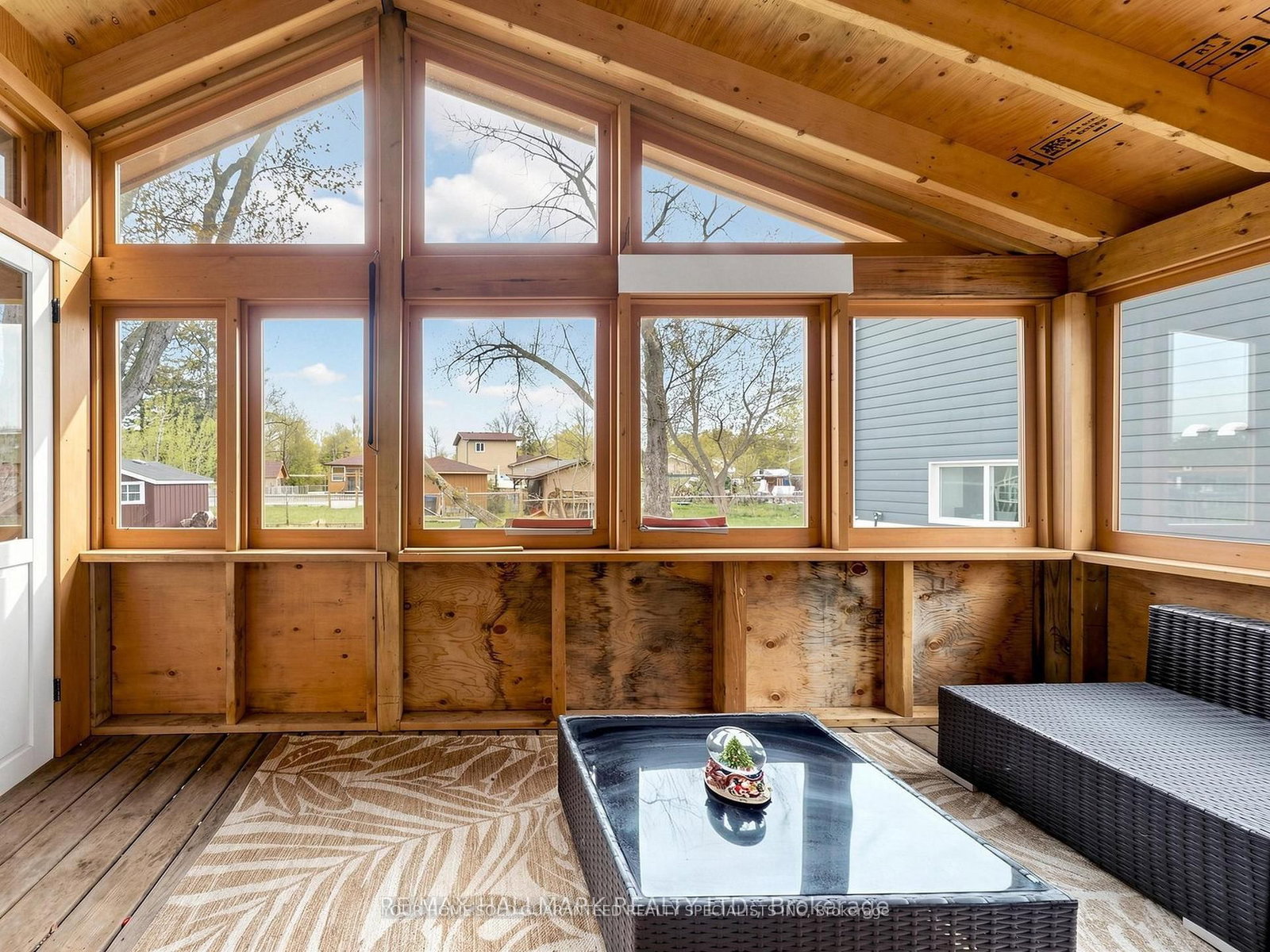 1053 Elm Road • Innisfil, ON photo 11