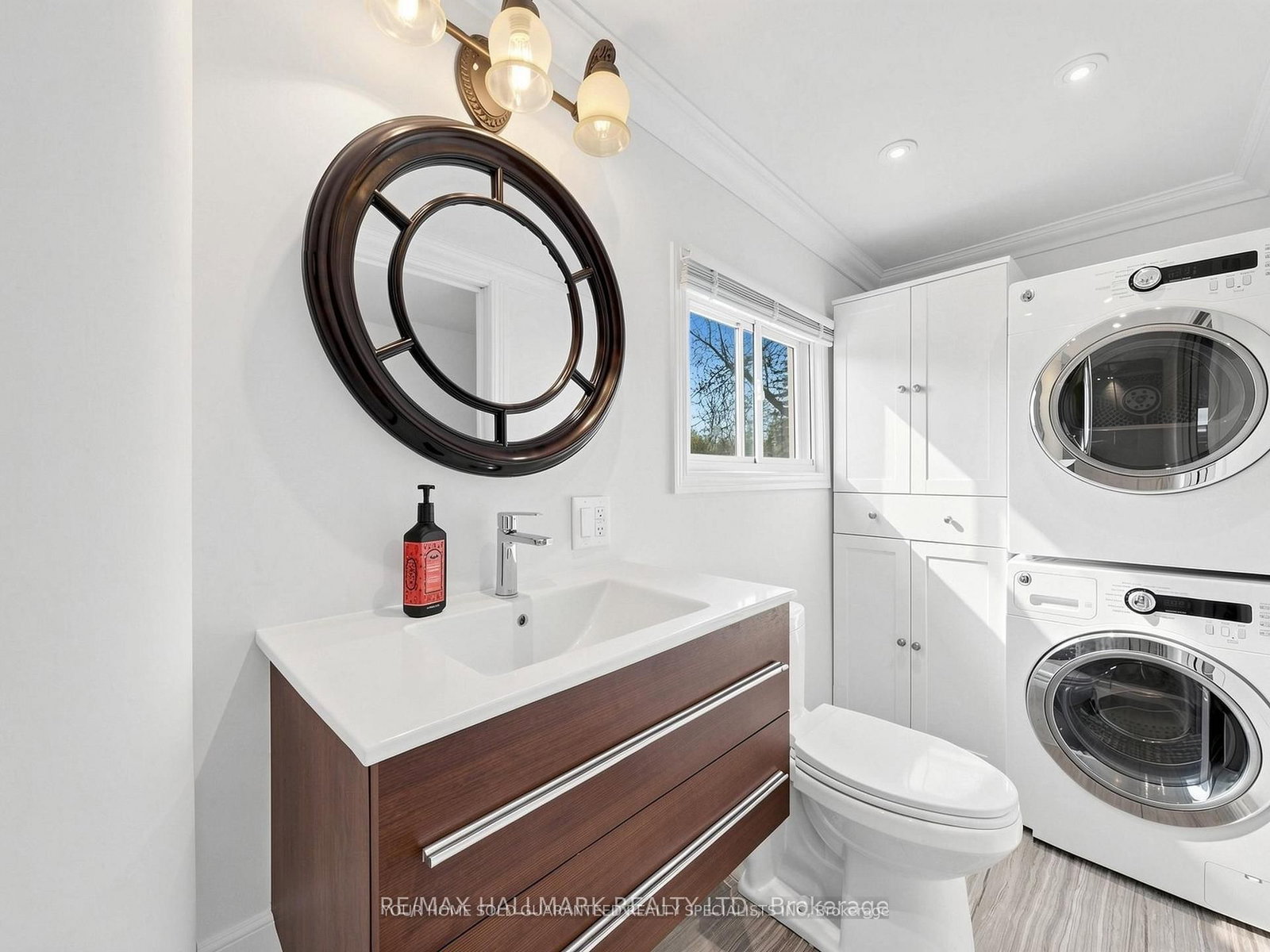 1053 Elm Road • Innisfil, ON photo 9