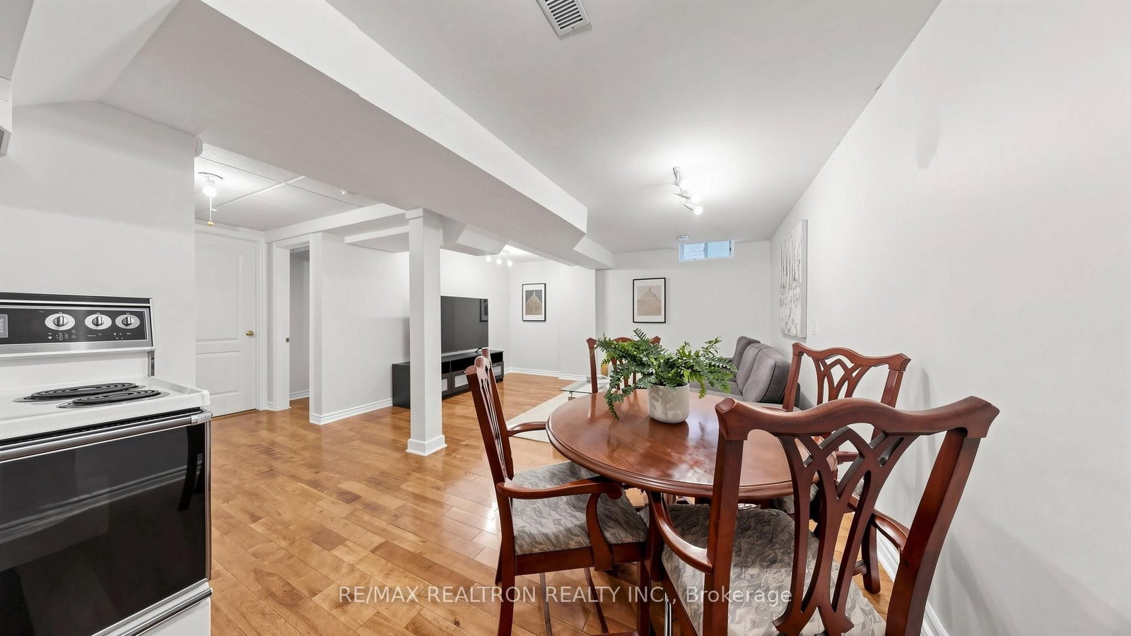 492 Pleasant Ridge Avenue • Vaughan, ON photo 30