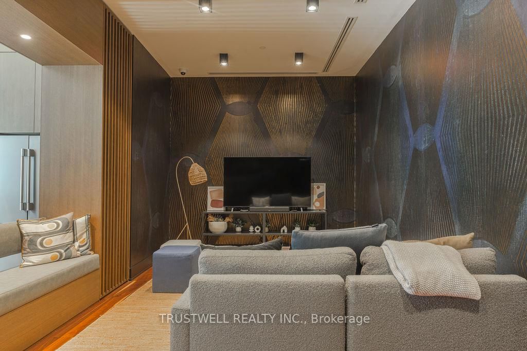 38 Simcoe Promenade • #407 • Markham, ON photo 19