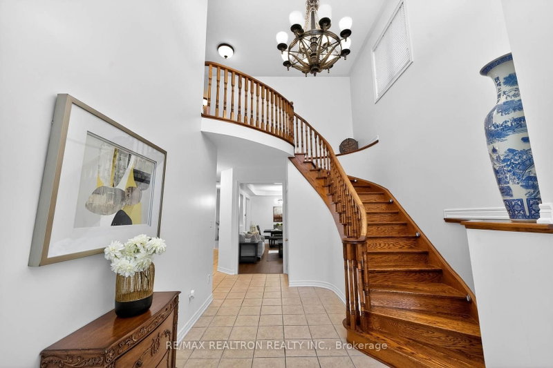 71 Timber Valley Avenue