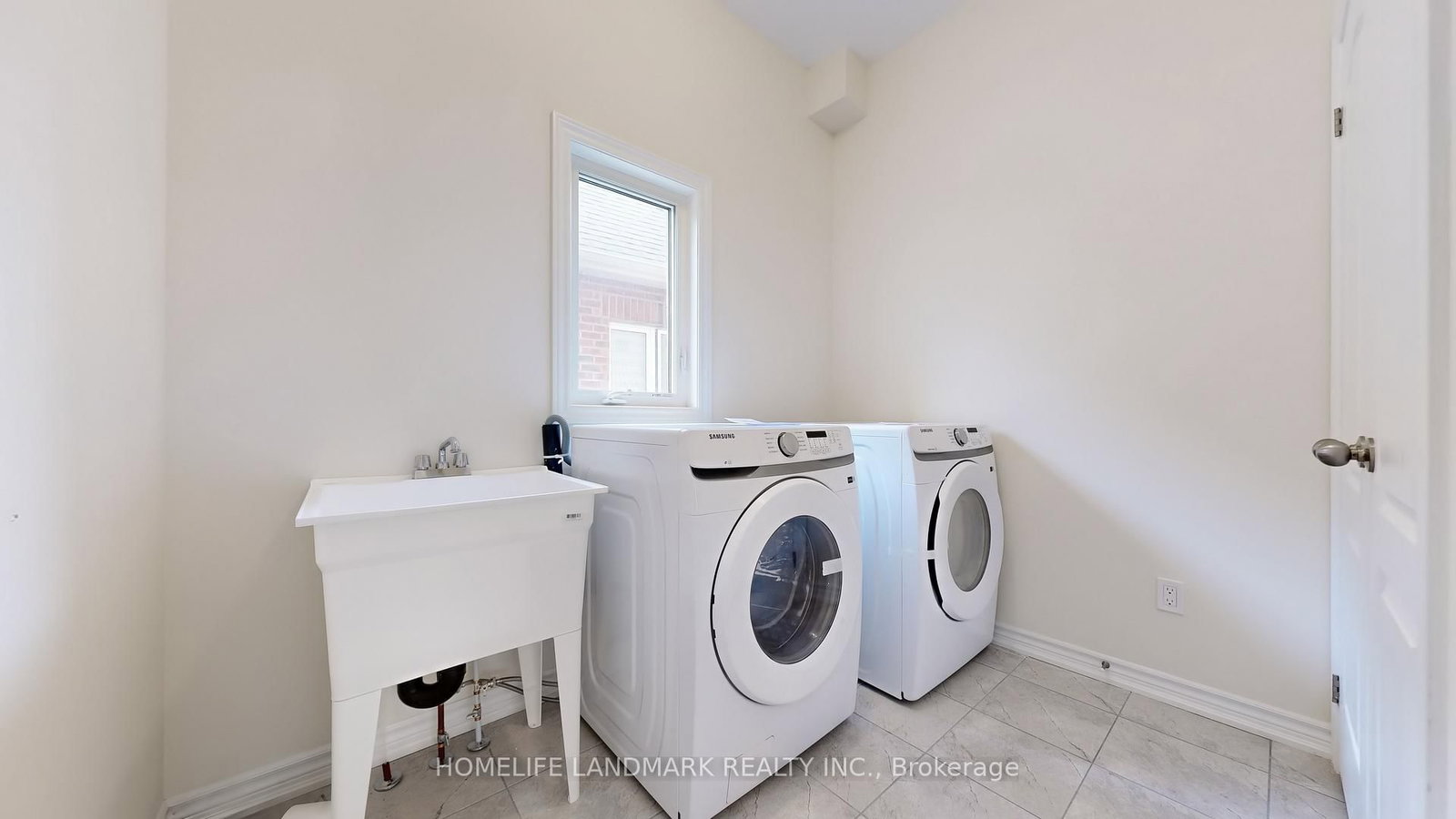 119 Hawkins Street • Georgina, ON photo 24