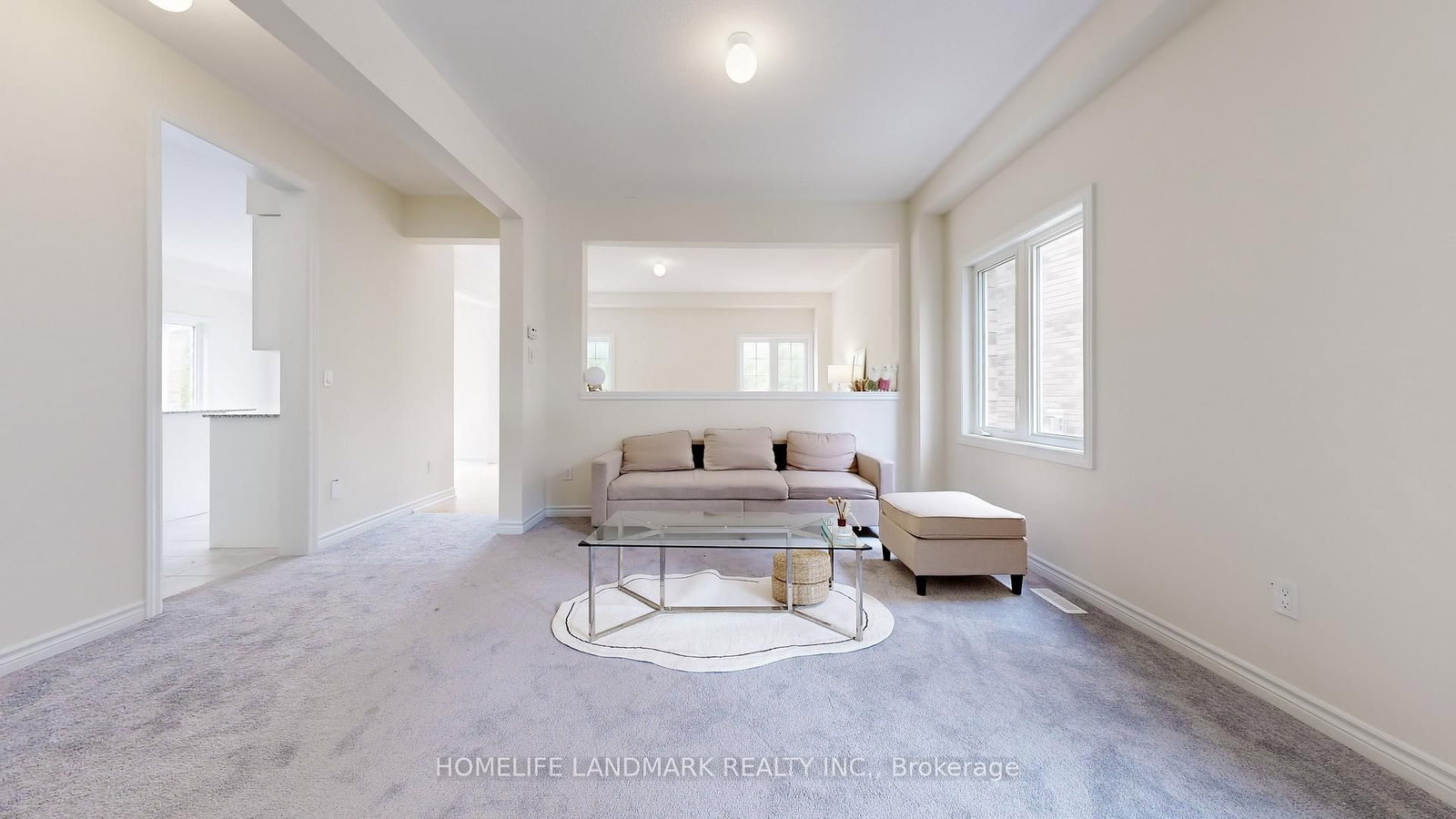 119 Hawkins Street • Georgina, ON photo 3