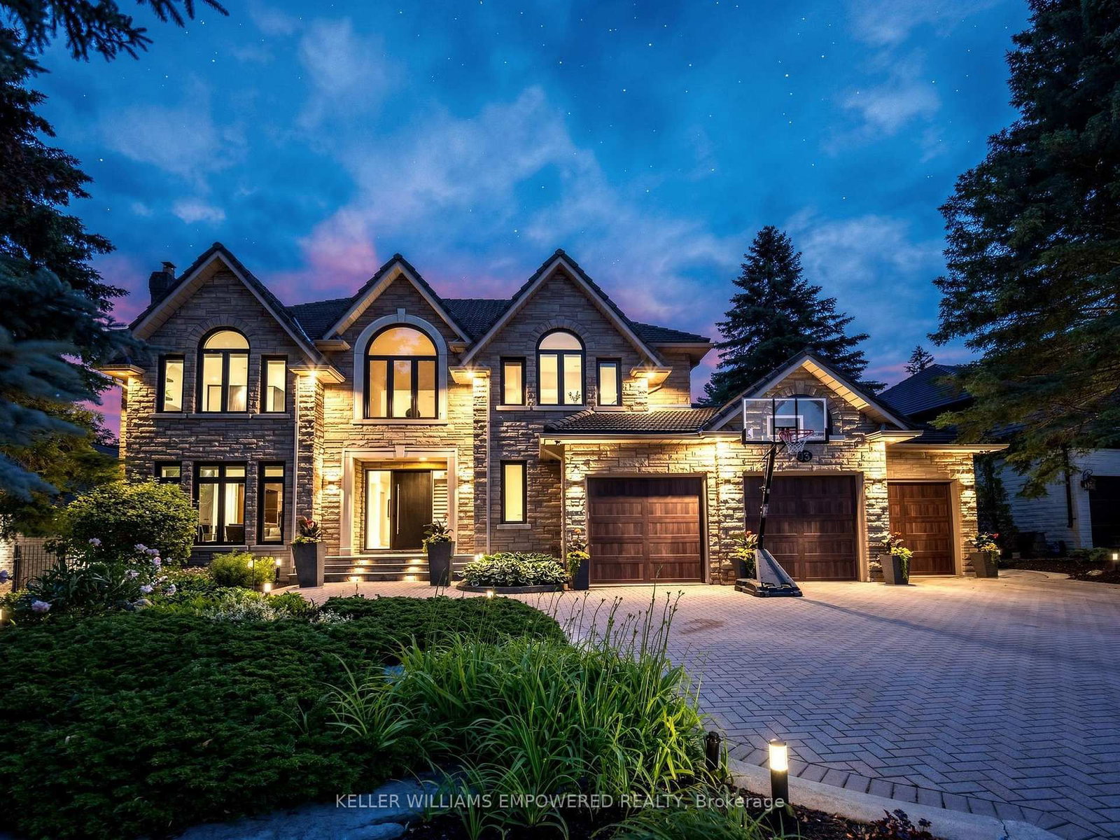 93 Longview Crescent • Vaughan, ON photo 2