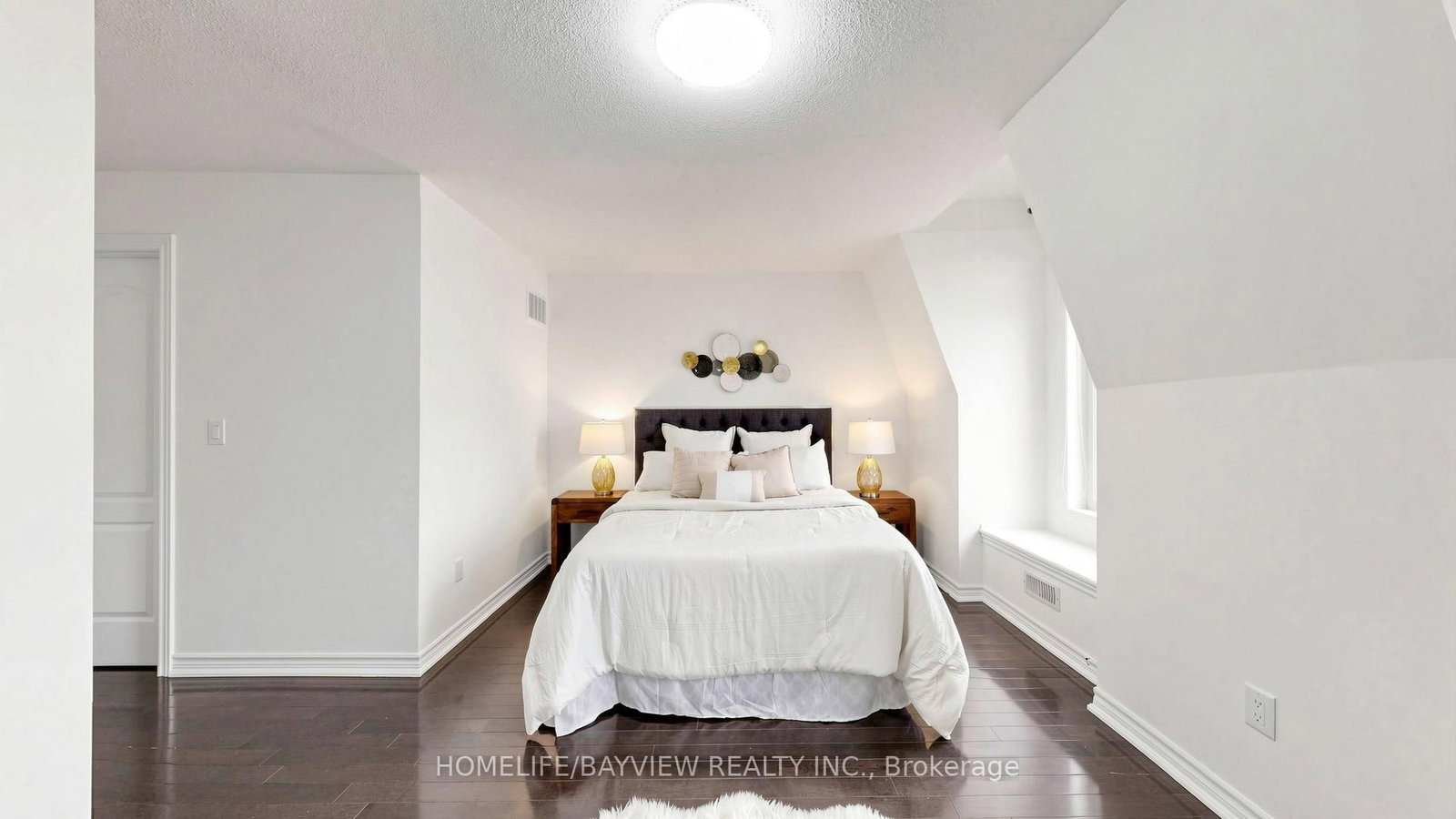 10981 Woodbine Avenue • Markham, ON photo 24