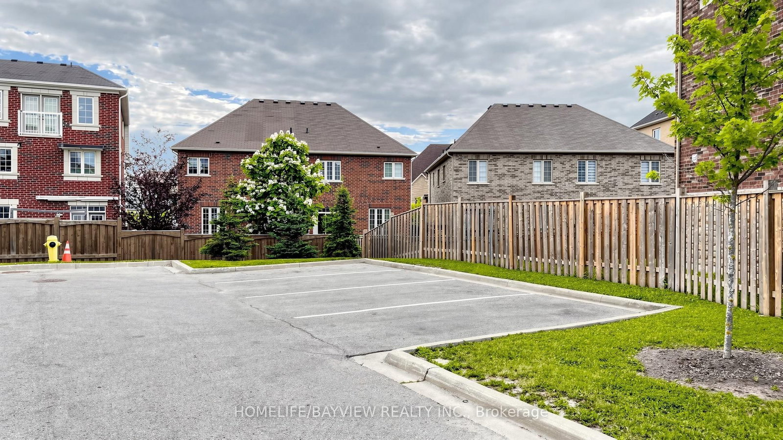 10981 Woodbine Avenue • Markham, ON photo 41