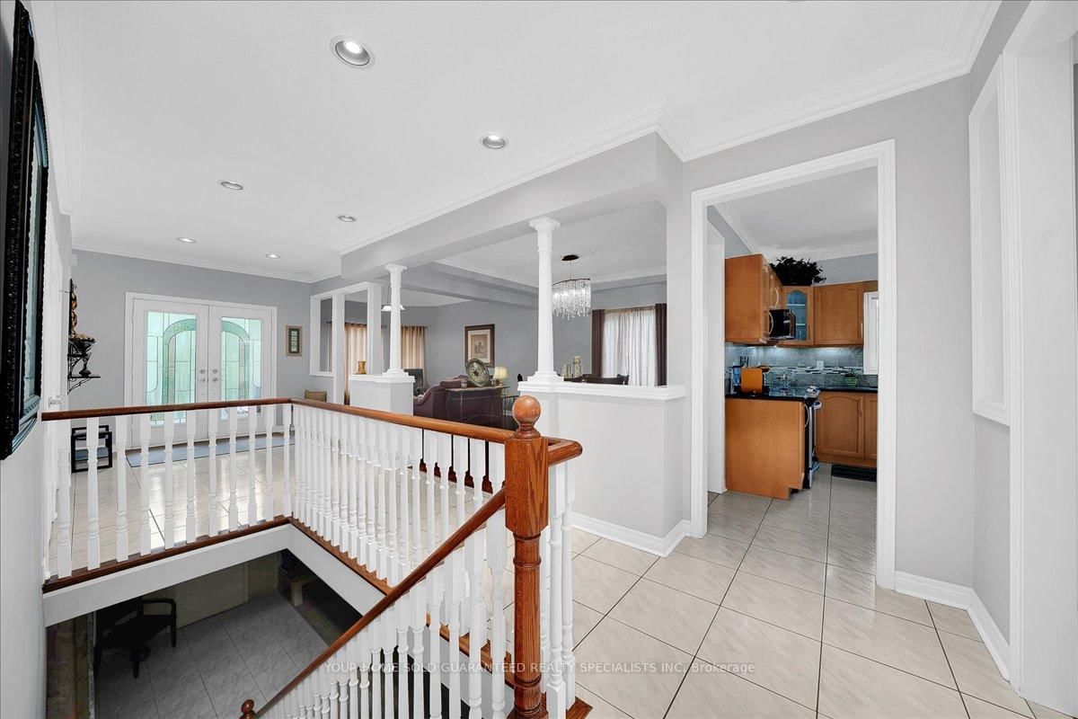 682 Vaughan Mills Road • Vaughan, ON photo 10