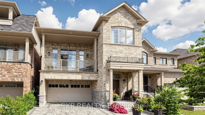 34 Buttonleaf Crescent