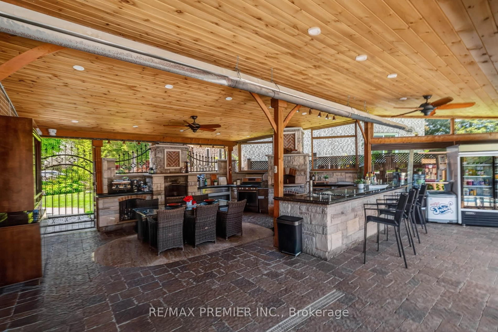 35 Lorengate Place • Vaughan, ON photo 32