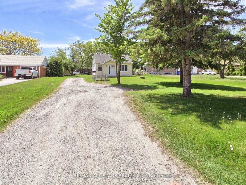 9 Riverglen Drive
