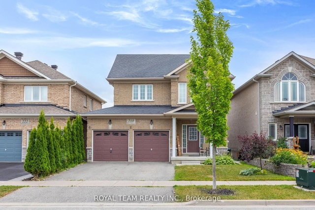 218 Richardson Crescent