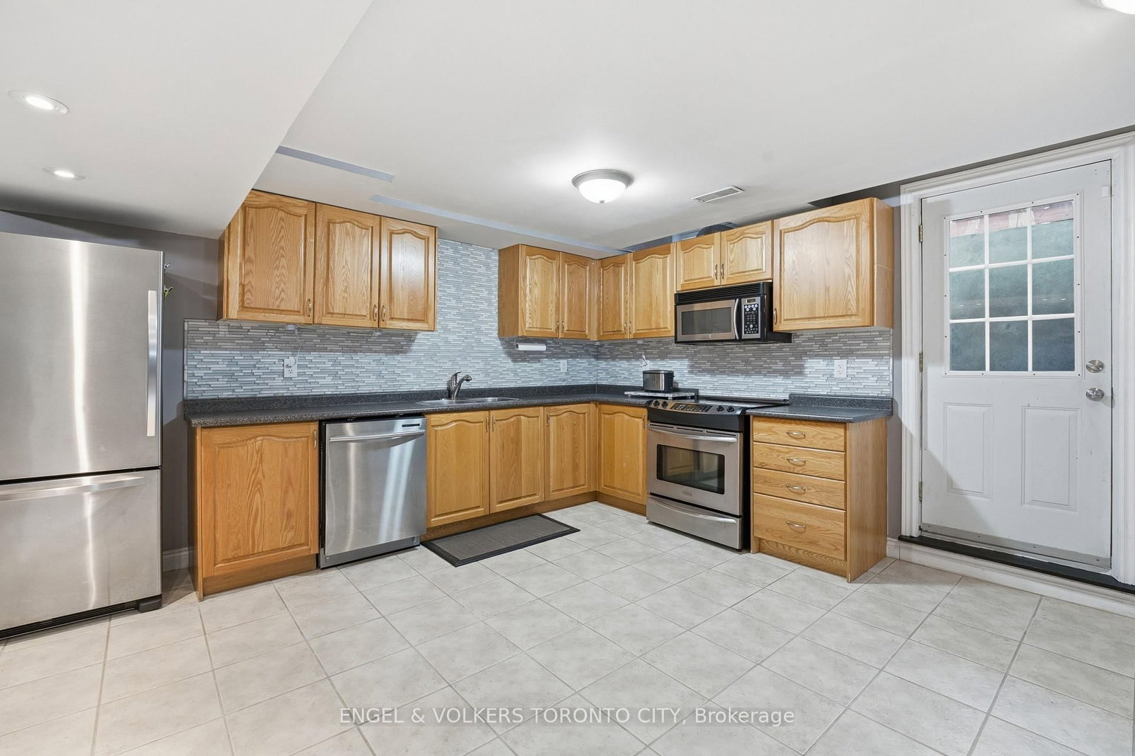 11 Aventura Crescent • Vaughan, ON photo 30