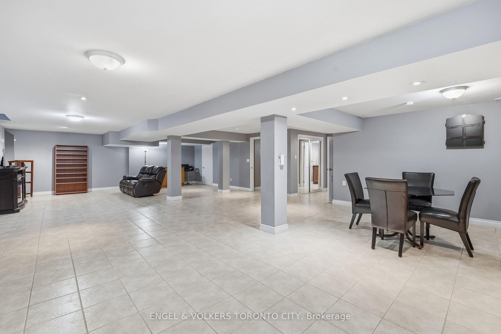 11 Aventura Crescent • Vaughan, ON photo 32