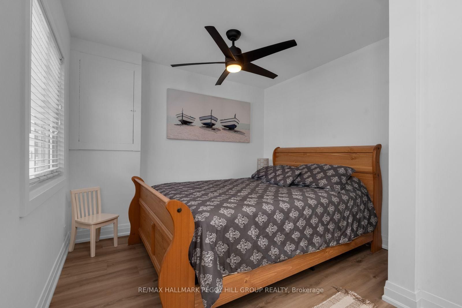 1015 Isabella Street • Innisfil, ON photo 8