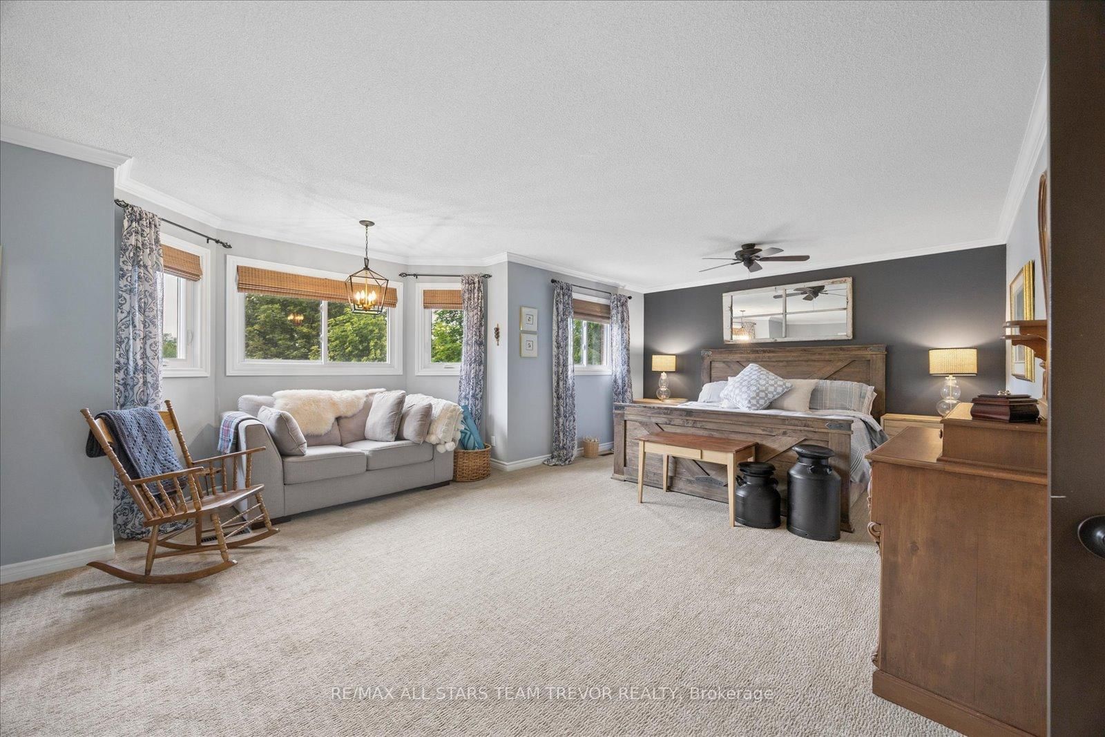 46 Chartwell Crescent • Georgina, ON photo 17