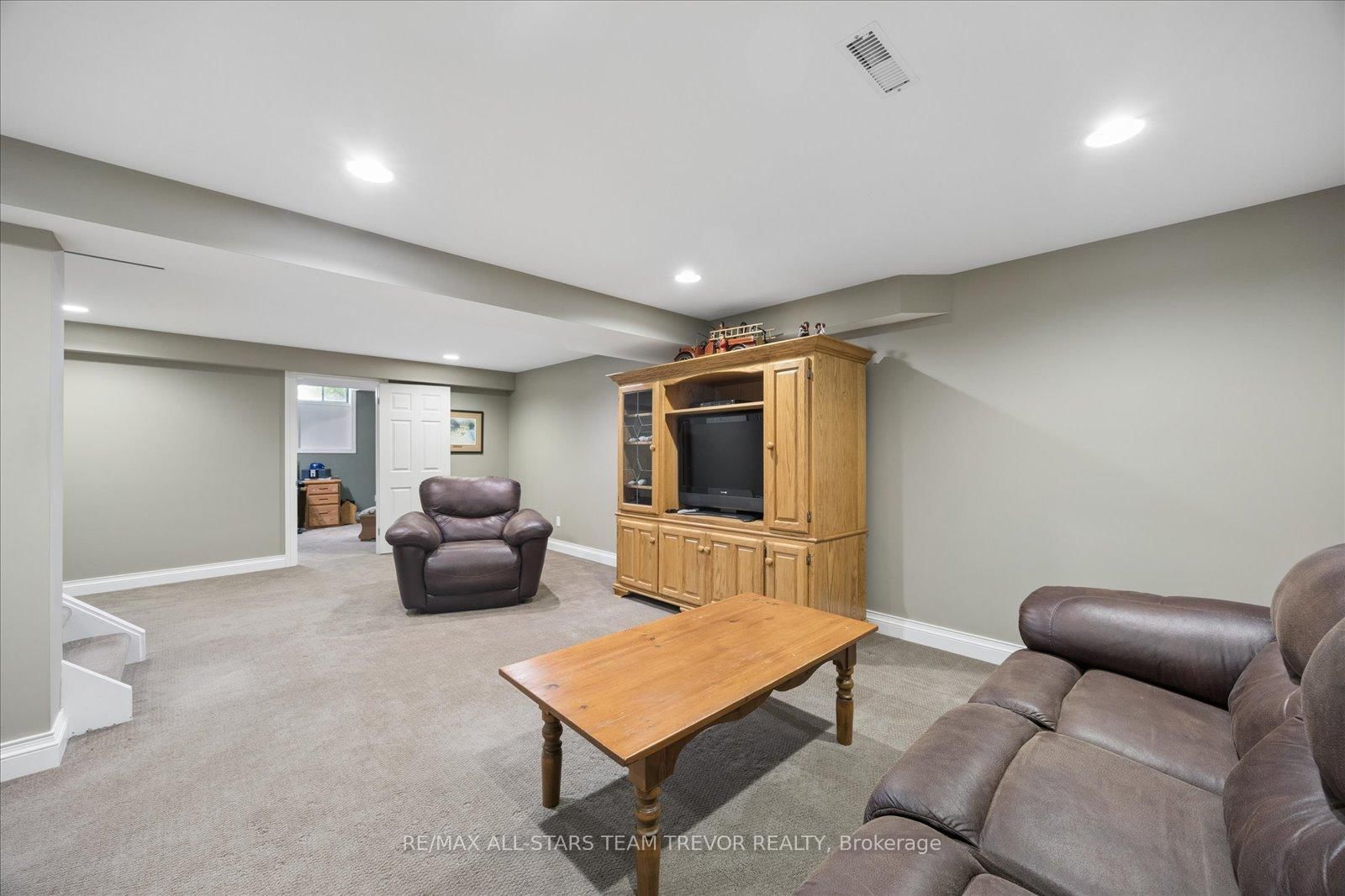 46 Chartwell Crescent • Georgina, ON photo 30
