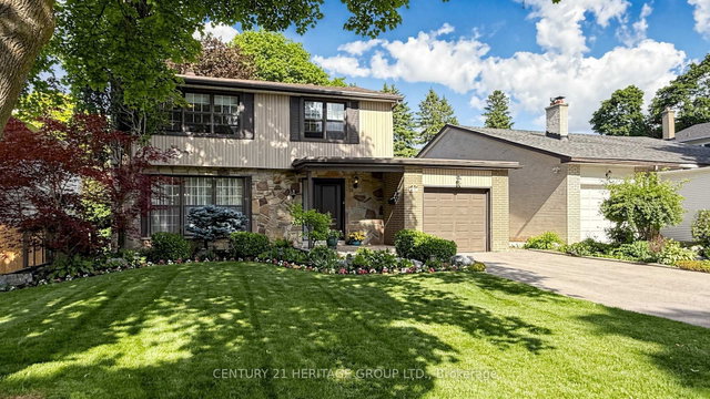 47 Henderson Avenue