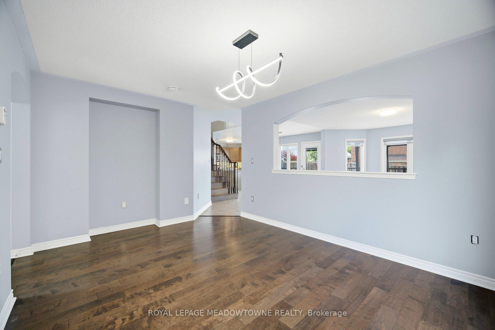 214 John W. Taylor Avenue W • New Tecumseth, ON photo 14