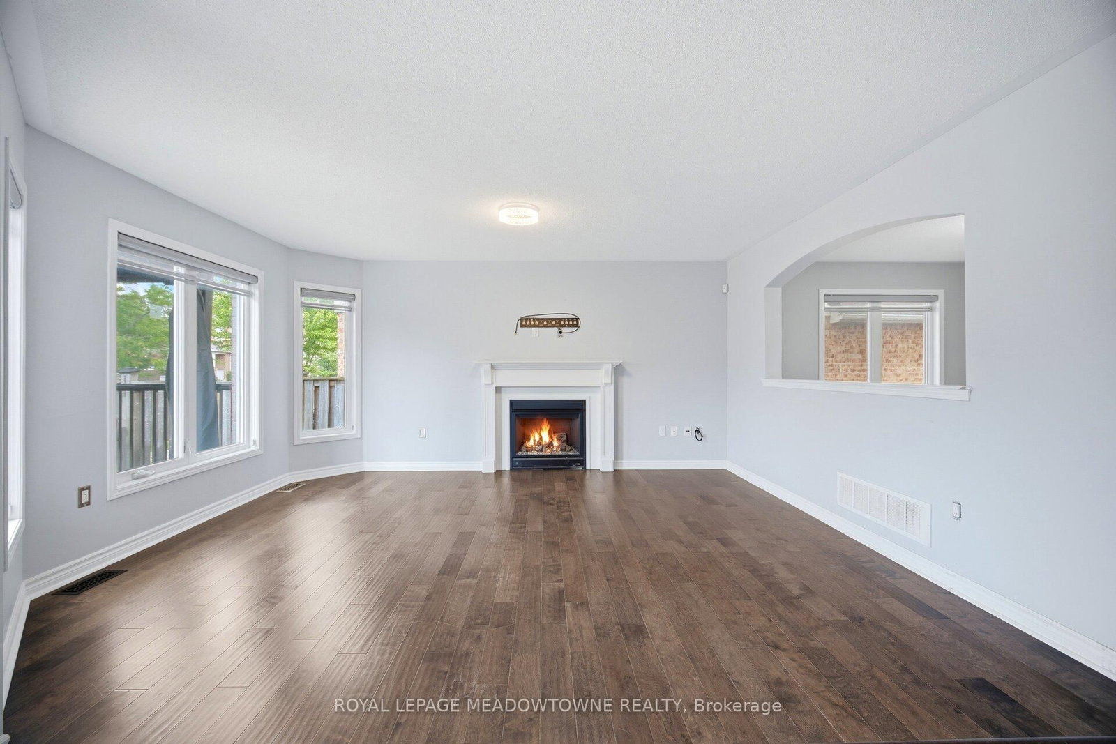 214 John W. Taylor Avenue W • New Tecumseth, ON photo 15