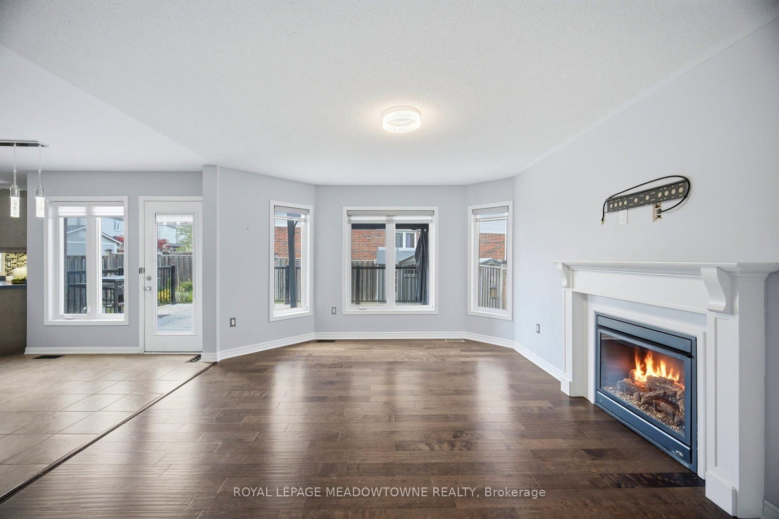 214 John W. Taylor Avenue W • New Tecumseth, ON photo 17