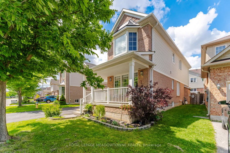 214 John W. Taylor Avenue W