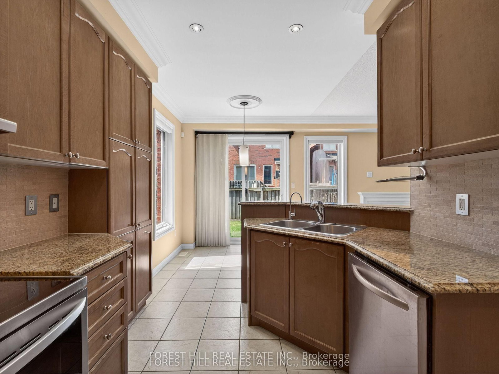 12 Stookes Crescent • Richmond Hill, ON photo 17
