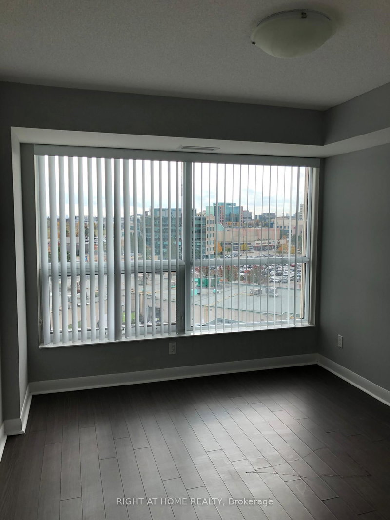 711 - 75 Norman Bethune Avenue